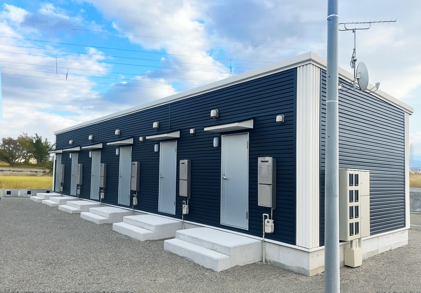 全室個室のワンルーム寮、外観